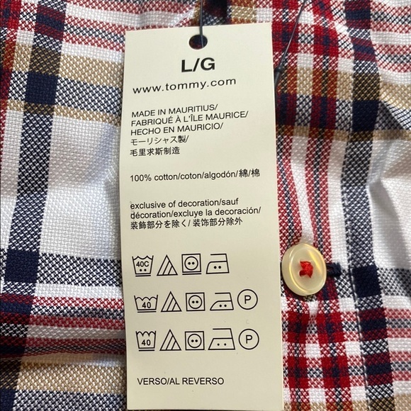 Tommy Hilfiger Classic Fit Red and White Plaid Men's Plaid Shirt Size Large - Picture 7 of 12